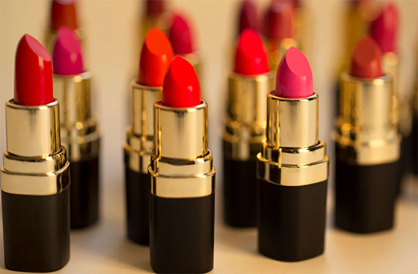 口紅的主要成分是什么？口紅的核心成分有哪些？